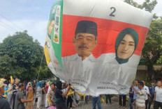 Wajah Paslon Nomor Urut 2 BZ-WIN Terpampang di Balon Udara Raksasa, Ini Penampakannya