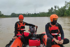 Operasi SAR Muratara, Tim Gabungan Sisir Aliran Sungai Rawas Demi Cari Seorang Bocah Laki-laki Tenggelam