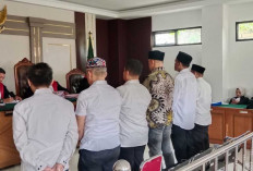 Vonis Lebih Ringan, Enam Terdakwa Korupsi Pelebaran Jalan Ratu Seriun Divonis 2 Tahun