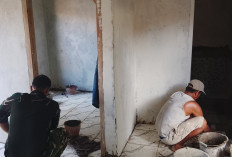 Satgas TMMD Kodim Lahat Gotong Royong Bersama Warga Lakukan Tahapan Ini di Rehab RTLH