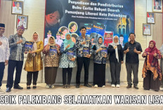 Langkah Strategis Disdik Palembang Selamatkan Warisan Lisan, Bagikan Buku Cerita Rakyat Daerah ke 11 Sekolah