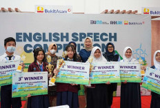 Dukung Kemampuan Akademik Pelajar, PTBA Gelar Lomba Cepat Tepat dan Speech Competition