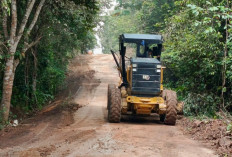 Jalan Strategis Lawang Wetan Akhirnya Diperbaiki