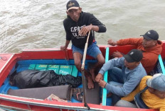 Tim SAR Gabungan Temukan Satu Korban Tabrakan Speedboat Pengantar Jenazah Dengan Perahu Getek