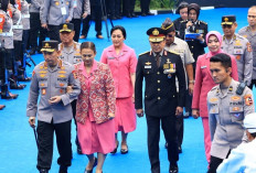 Beginilah Suasana Pelepasan Tugas Mantan Wakapolri Oleh Kapolri