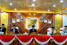 Fraksi - Fraksi DPRD Prabumulih Tanggapi Tiga Raperda, Walikota Diminta Fokus