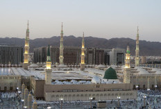 Jadwal sholat Palembang 20 Agustus 2026: Subuh, Dzuhur, Ashar, Maghrib, Isya. Tepat waktu!