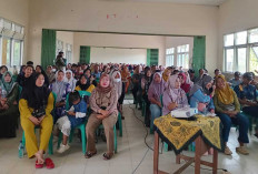 Kepala SMKN 1 Martapura Ingatkan Orang Tua Jangan Lepas Tangan, Ini Alasannya