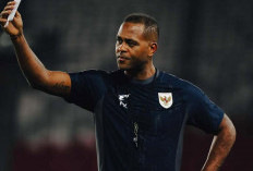 Patrick Kluivert Tiba di Indonesia, Siap untuk Laga Skuad Garuda Lawan China dan Jepang