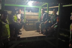 Babinsa Koramil 405-11 dan Polsek Tanjung Sakti Datangi Desa Gunung Meraksa, Ada Apa Nih 