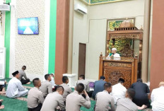 Bentuk Karakter Lebih Humanis, Belasan Personel Baja Polda Sumsel Padati Masjid Al-Aman, Yuk Lihat 