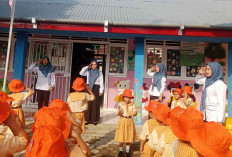 Ajarkan Cinta Tanah NKRI, Siswa TK Nusa Indah Lahat Lakukan Upacara Bendera