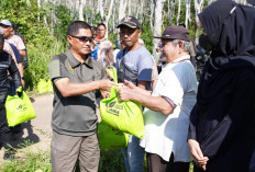 Pangdam dan Kapolda Sumsel Bersama Komunitas TLCI Off Road Palembang Berbagi Sembako