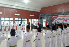 Kukuhkan 36 Anggota Paskibraka, Bupati Lahat: Ini Tugas dan Tanggung Jawab 