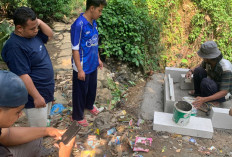 Atasi Sampah Rumah Tangga, Mahasiswa KKN Nusantara Luncurkan Rocket Stove di Desa Nayagati