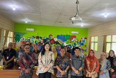 Pertemuan Rutin MKKS SMP se-Kota Prabumulih, Kejari Hadir Jadi Narasumber Hukum