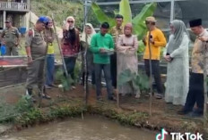 Lesung Batu Satu-satunya Desa Manfaatkan Perkarangan Rumah, Wabup Lahat: Apresiasi Inovasi Pemdes