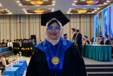 Eni Heni Hermaliani Raih Gelar Doktor Ilmu Komputer, Penasehat FAI Ucapan Selamat