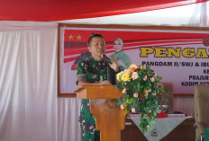 Berikan Pengarahan Kepada Prajurit Kodim 0428/Mukomuko, Pangdam II/Swj: Netralitas TNI Harga Mati