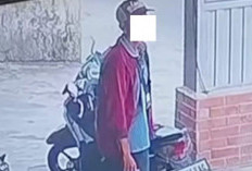 Motor Raib di Depan Rumah, Aksi Pelaku Terekam CCTV Bikin Warga Baturaja Ketar-Ketir