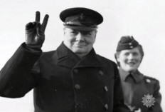 Huruf V untuk Victory, Dikaitkan dengan Kampanye Kemenangan Sekutu pada Perang Dunia ke-2