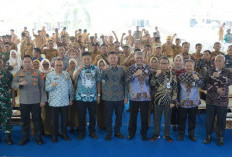 Bupati Enos Buka Workshop Evaluasi Keuangan Desa, Dorong Tata Kelola yang Transparan dan Akuntabel