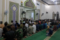 Disiplin Baja di Bulan Suci, Satgas TMMD Kodim Basel Konsisten Ibadah Tarawih dan Apel Malam