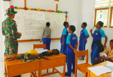 Mengajar di Membramo, Satgas Yonif 200/BN Cerdaskan Anak Papua