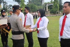 Personel Berprestasi Diganjar Reward, Kapolres Ogan Ilir: Jadikan Motivasi untuk Terus Memberikan yang Terbaik