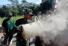 Tembus Kepulan Debu Semen! Warga dan Satgas TMMD 129 Kodim Salatiga Bahu-Membahu Bangun Dusun Kaliwarak