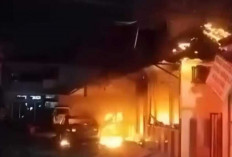 Situasi Mencekam, Mobil Ditlantas Polda Sumsel Terbakar Massa, Siapa Pelakunya?