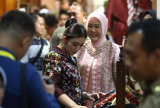 Istri Wakil Presiden Terpukau Produk UMKM Sumsel, Satu Jam Keliling di Galeri Kriya Sriwijaya