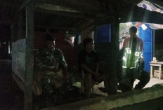 KEREN! Babinsa Koramil 405-08 Jarai dan Polsek Kolaborasi dengan Perangkat Desa dan Ronda Malam