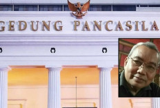 Pancasila di Persimpangan Jalan