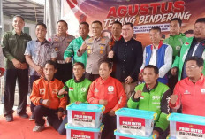 Gelar Agustus Terang Benderang, Kapolda Sumsel dan ADO Salurkan Sembako untuk Driver Ojol