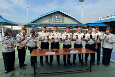 Komitmen Jaga Kamtib, Rutan Kelas I Palembang Musnahkan Barang Bukti Hasil Razia Blok Hunian