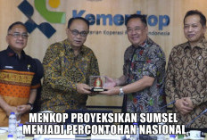 Diproyeksi Jadi Percontohan Nasional, Menkop Dorong Akselerasi Koperasi Merah Putih di Sumsel