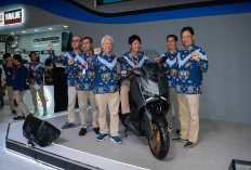 Yamaha XMAX TechMAX 2025 Resmi Meluncur, Skutik Premium dengan Fitur Canggih dan Desain Elegan