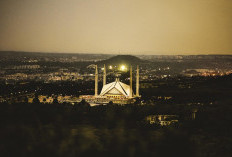 Jadwal sholat Palembang 29 Desember 2025: Subuh, Dzuhur, Ashar, Maghrib, Isya. Tepat waktu!