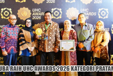98% Warga Muba Kini Punya Jaminan Kesehatan! Rahasia Bupati HM Toha Tohet Raih UHC Awards 2026