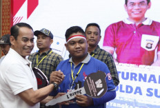 Rezeki dari Meja Gaple, Dimas–Rudy Raih Hadiah Ini di Turnamen Kapolda Sumsel Cup 2025
