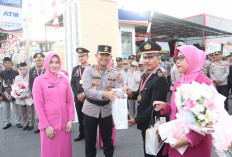 Kapolres Lahat Berikan Bingkisan kepada Personil dan ASN Masuk Purna Bakti, Ini Buktinya 