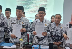 Polemik Kepengurusan PGRI Sumsel, Begini Penjelasan Bukman Lian 