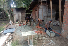 ALHAMDULILLAH! Rangkaian Besi Tertancap di Dinding Rumah Eni Rosita, Ini Buktinya