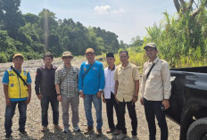 Konsultan dan Dinas PUPR Lahat Survey Lokasi 2 Irigasi di Kikim Selatan, Ini Pinta Kades 