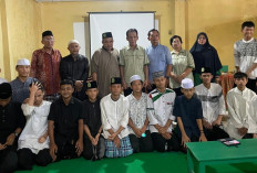 Bangun Jiwa Wirausaha yang Kreatif, Puskopdit Handriya Sanggraha Kenalkan Koperasi kepada Santri di Palembang