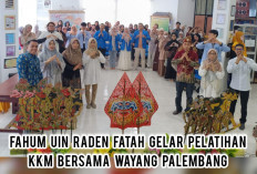 Wayang Palembang Goes to Campus! Strategi FAHUM UIN Raden Fatah Jadikan Mahasiswa Wirausahawan Kreatif