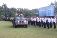 Tak Gentar Hujan Deras, Polda Sumsel Gelar Pasukan Operasi Lilin Musi 2025