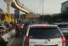TEGAS! Parkir Sembarangan di Depan SD Muhammadiyah Balayudha Palembang, Mobil Diderek Aparat