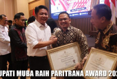 Komitmen Perlindungan Pekerja Rentan Terbanyak di Sumsel, Bupati Muba HM Toha Raih Paritrana Award 2024
